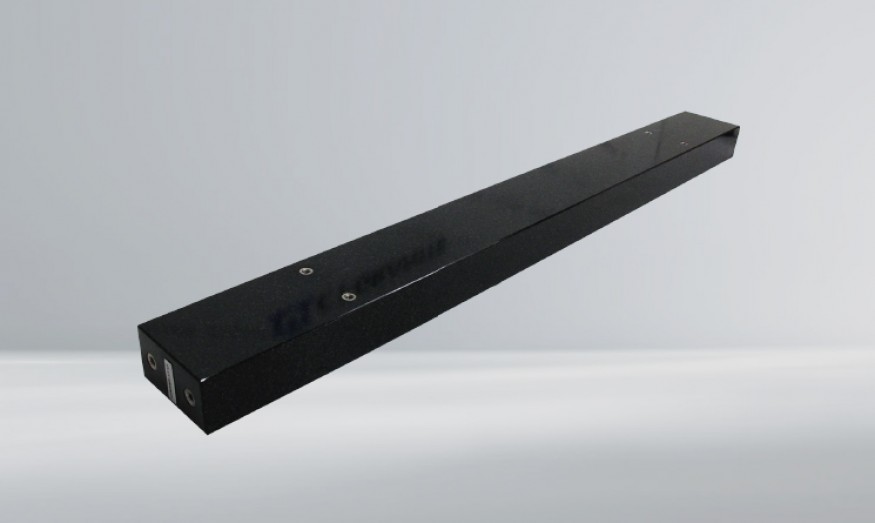 P420 C 系列 高精度型 2/4 面花崗石平尺